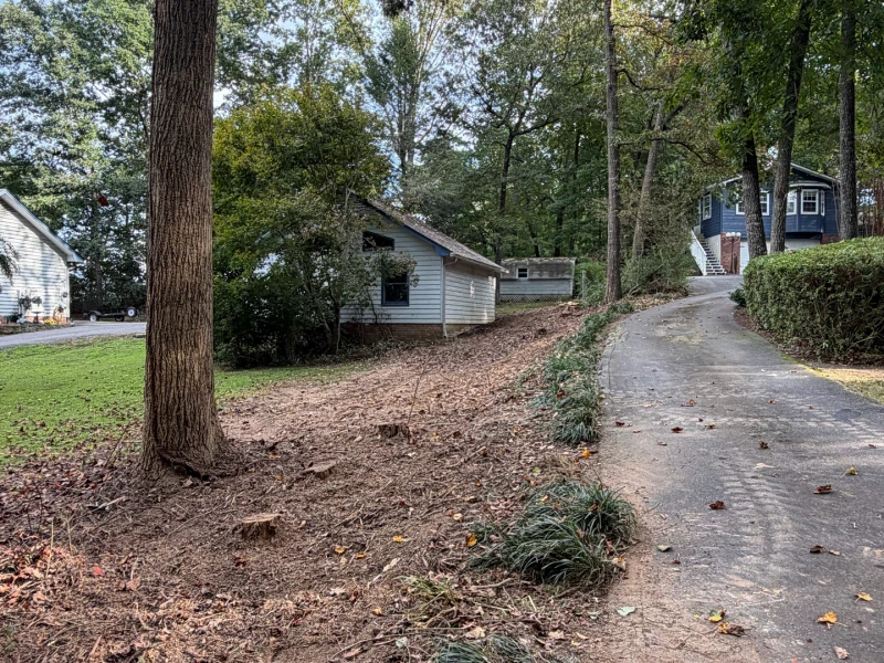 (Blog) Driveway Installation in Blairsville, GA for Mountain Property Access (Blog) Driveway Installation in Blairsville, GA for Mountain Property Access